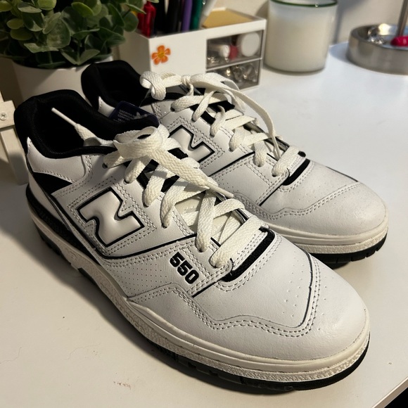 New Balance 550 Oreo - Picture 3 of 3